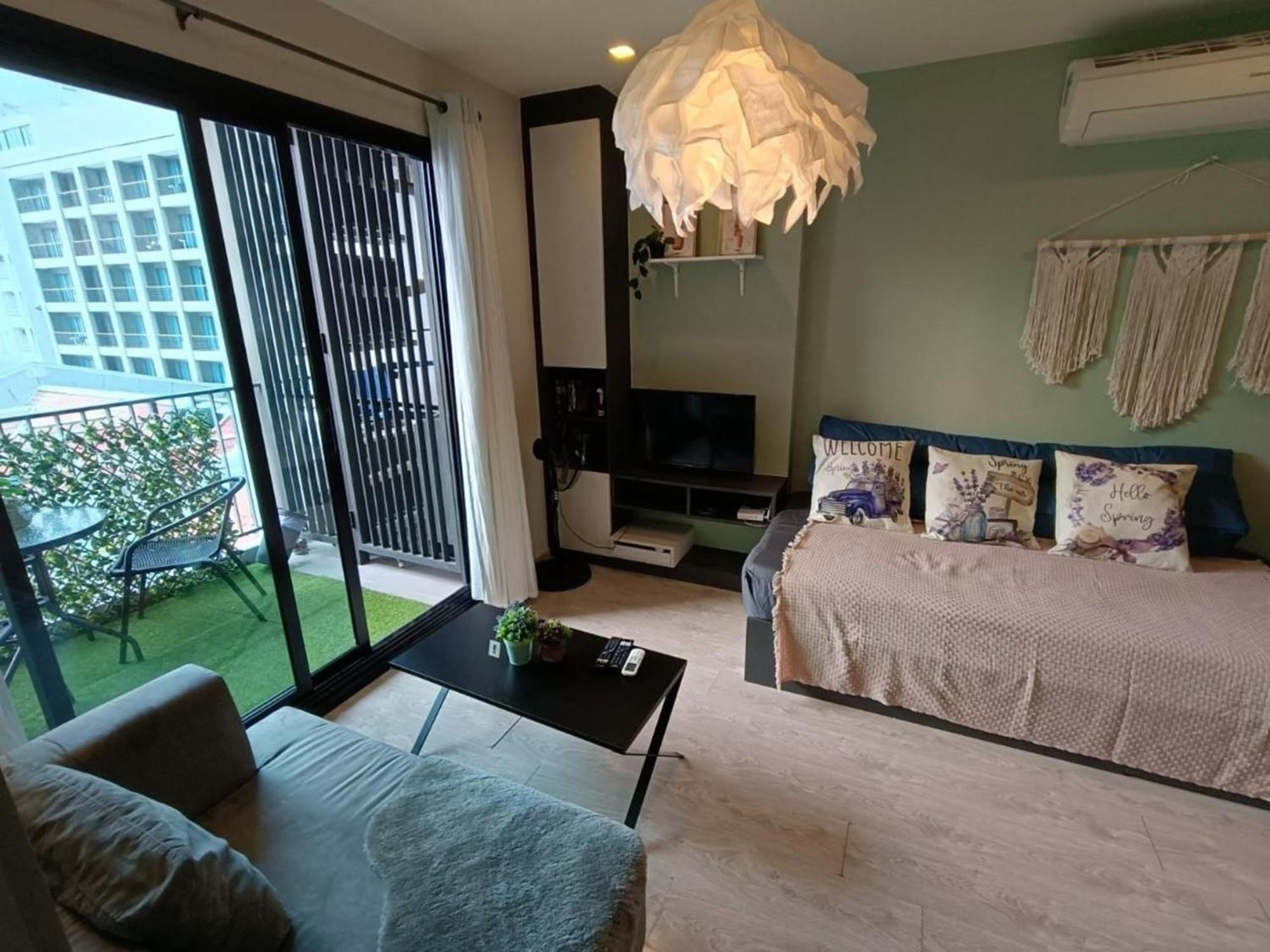 The Base Central Pattaya By Mickey المظهر الخارجي الصورة