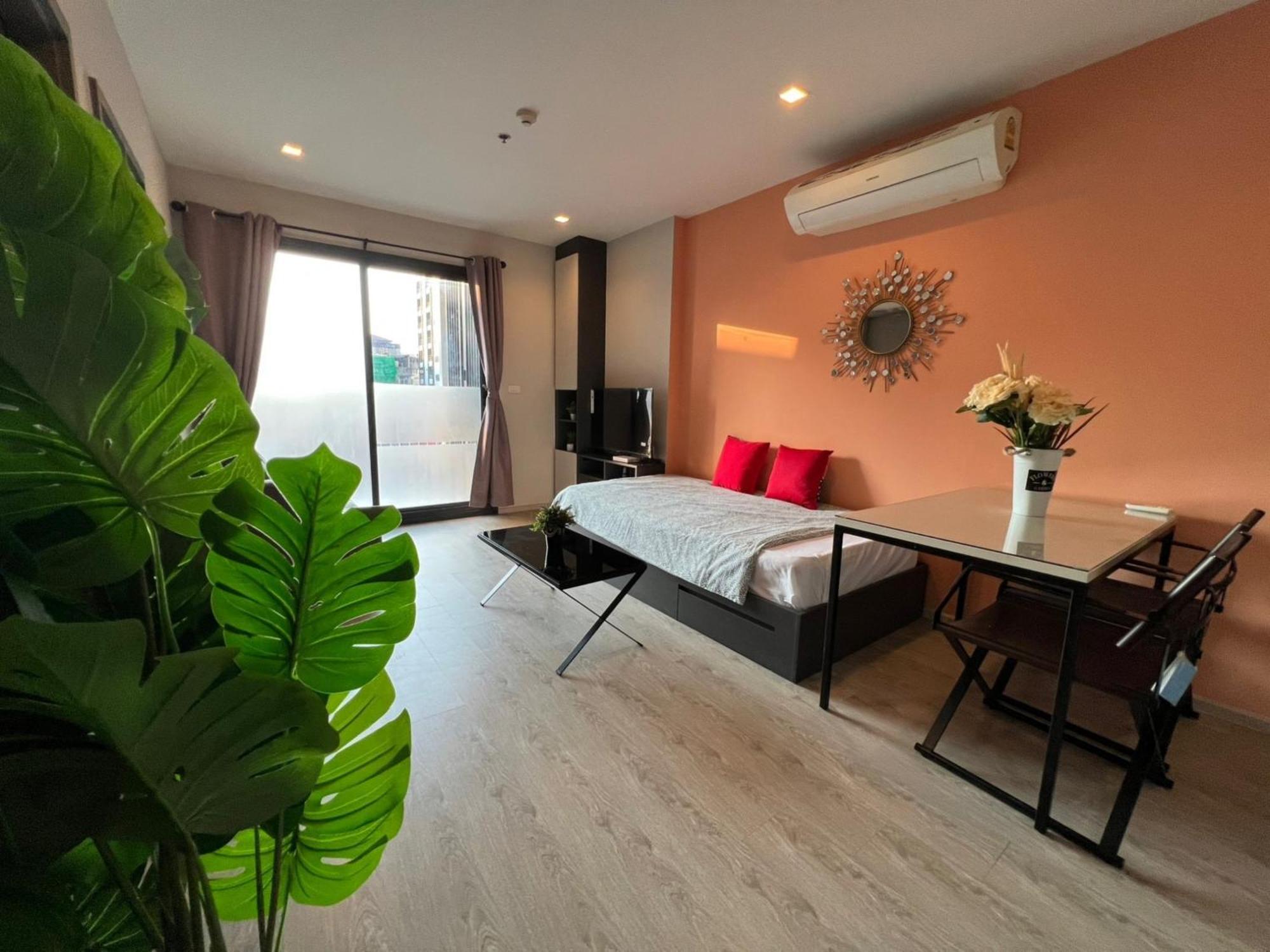 The Base Central Pattaya By Mickey المظهر الخارجي الصورة