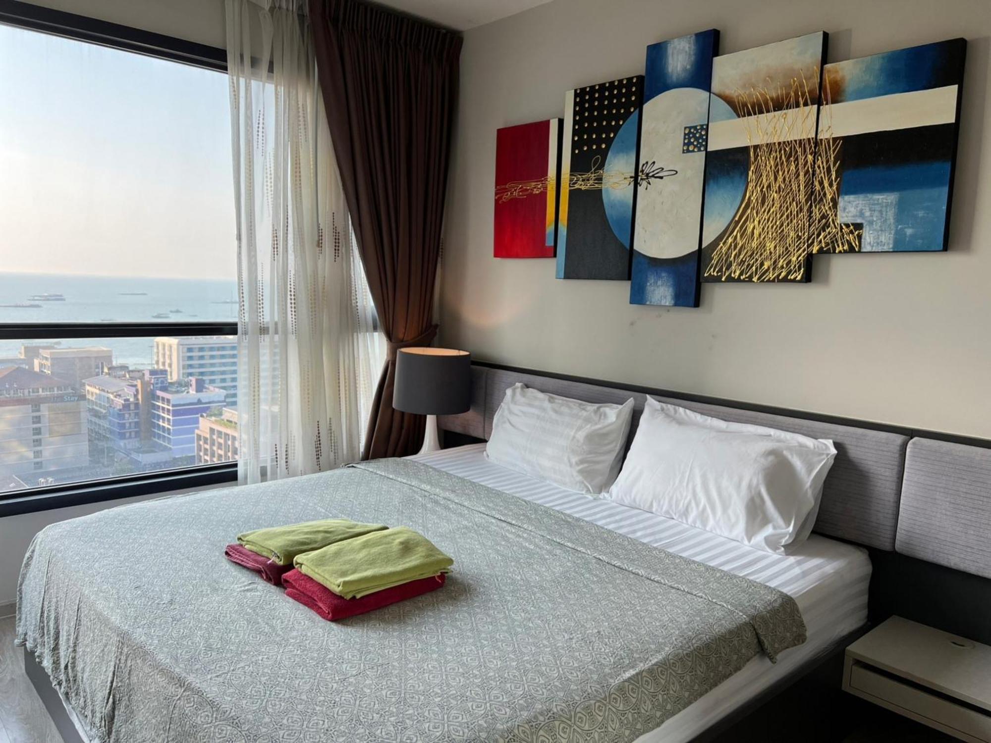 The Base Central Pattaya By Mickey المظهر الخارجي الصورة