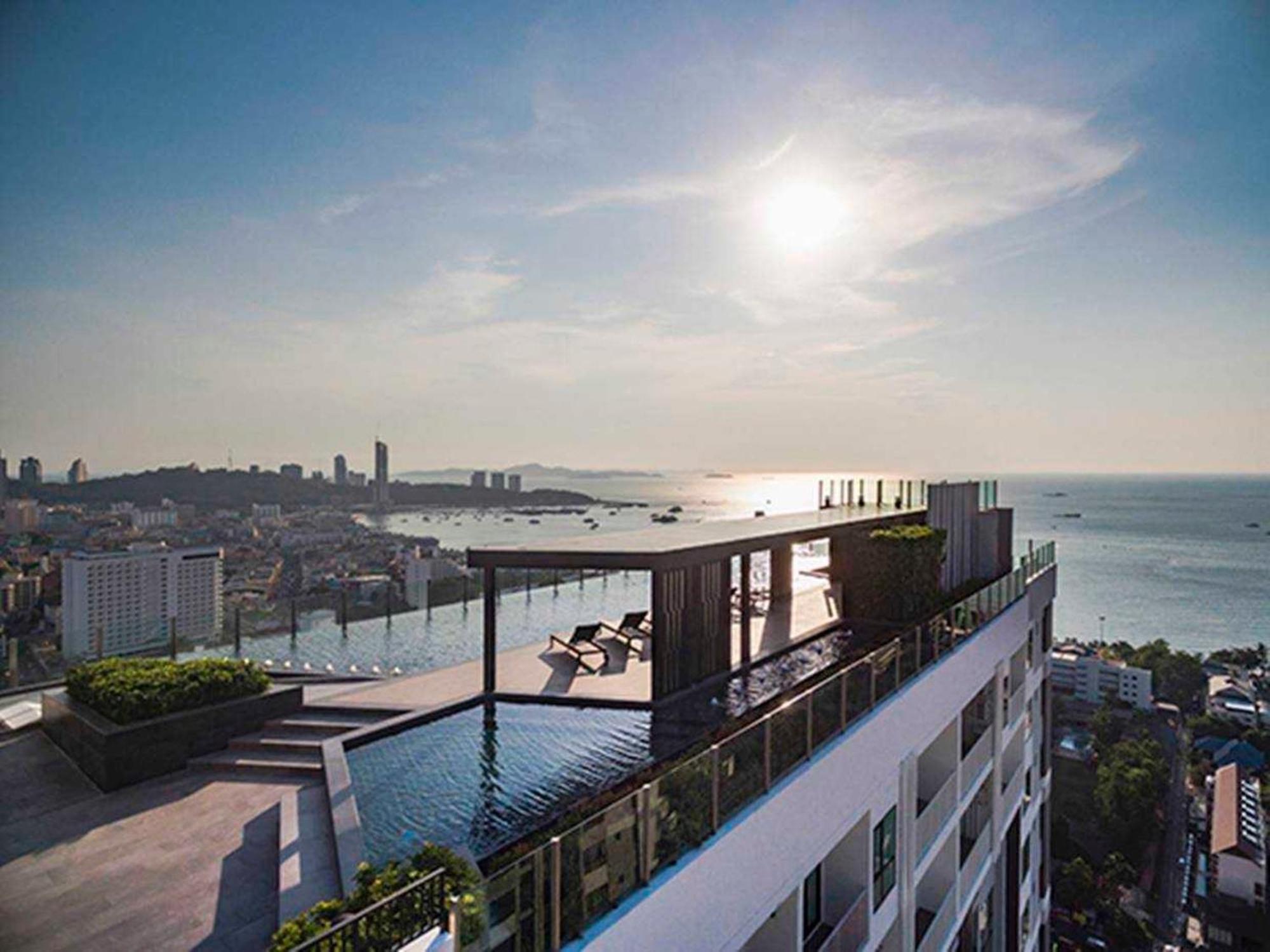 The Base Central Pattaya By Mickey المظهر الخارجي الصورة